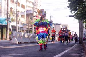 BIB: 12722
                            <button type="button" onclick="openModal(3751432)" class="btn btn-primary btn-sm float-right btn-popup" data-toggle="modal" data-target=".modal-high-quality">
                        <i class="fas fa-shopping-cart"></i> Add to Cart
                    </button>
                                            <button type="button" onclick="isThisMe(3751432, true)" class="btn btn-success btn-sm float-right btn-popup btn-isme hidden" data-toggle="tooltip" data-placement="bottom" title="นี่คือรูปของคุณใช่ไหม คลิกที่นี่เพื่อเอาเข้าอัลบั้ม">
                        <i class="fas fa-plus"></i> Add to album
                    </button>
                    <button type="button" onclick="isThisMe(3751432, false)" class="btn btn-warning btn-sm float-right btn-popup btn-isnotme hidden">
                        <i class="fas fa-ban"></i> Remove from album
                    </button>